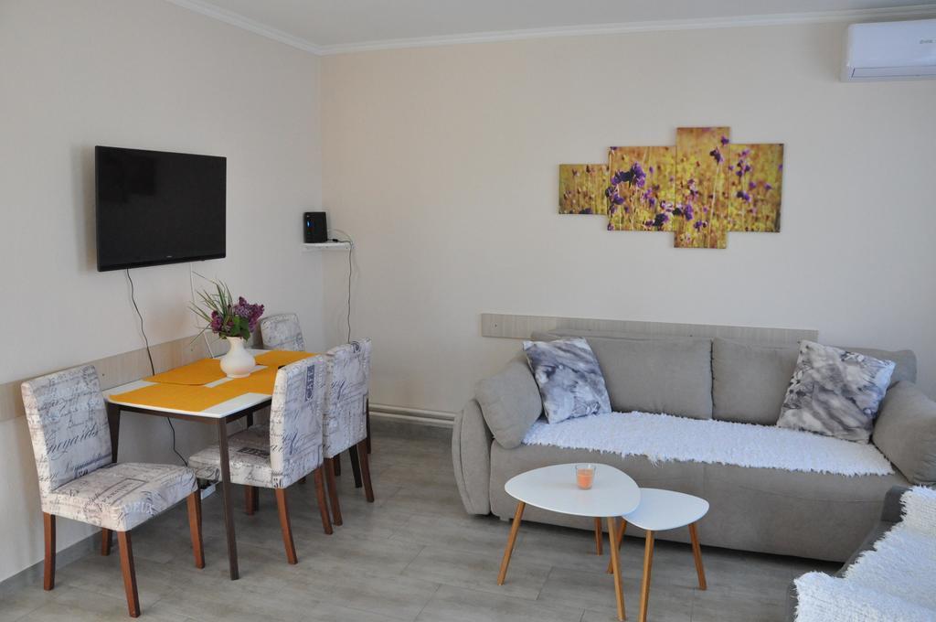 Aria Apartmani فردنيك المظهر الخارجي الصورة